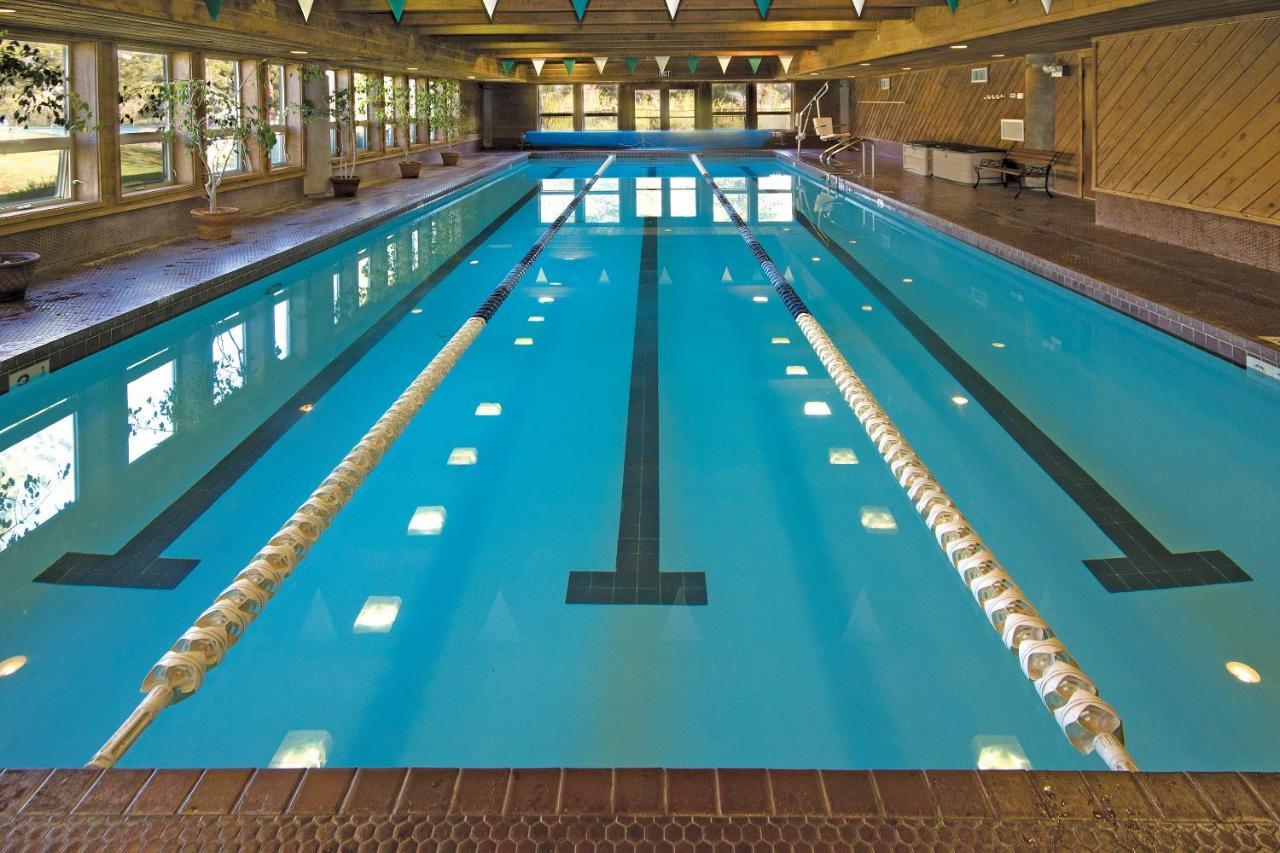 Mammoth & Racquet Club #4